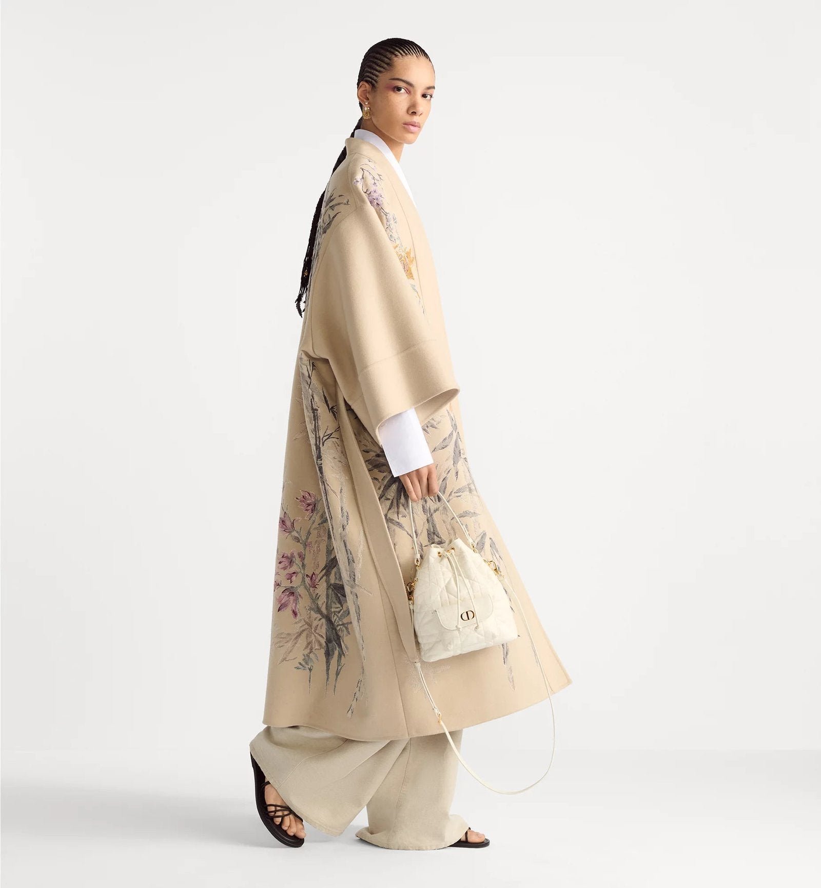 Macrocannage Lambskin Bucket Bag White - Image 4