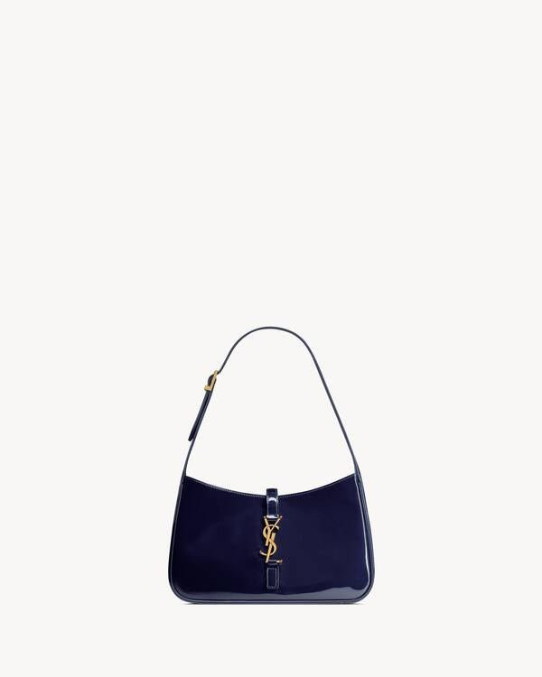 Le 5 À 7 Hobo Bag in Patent Calfskin Leather – Blue - Image 2